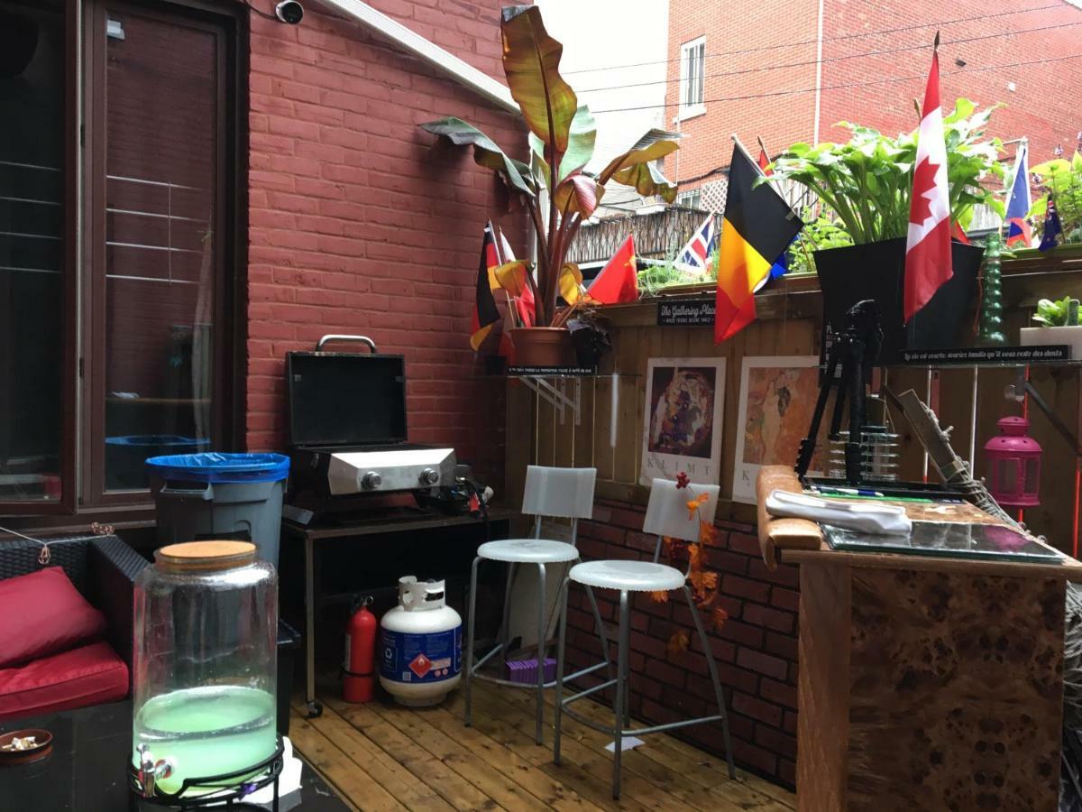 Pied-A-Terre Mont-Royal Hostel Montréal Kültér fotó