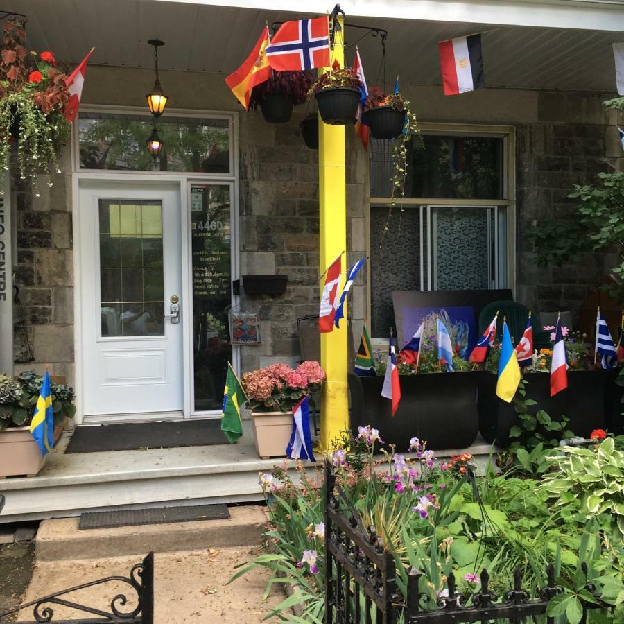 Pied-A-Terre Mont-Royal Hostel Montréal Kültér fotó