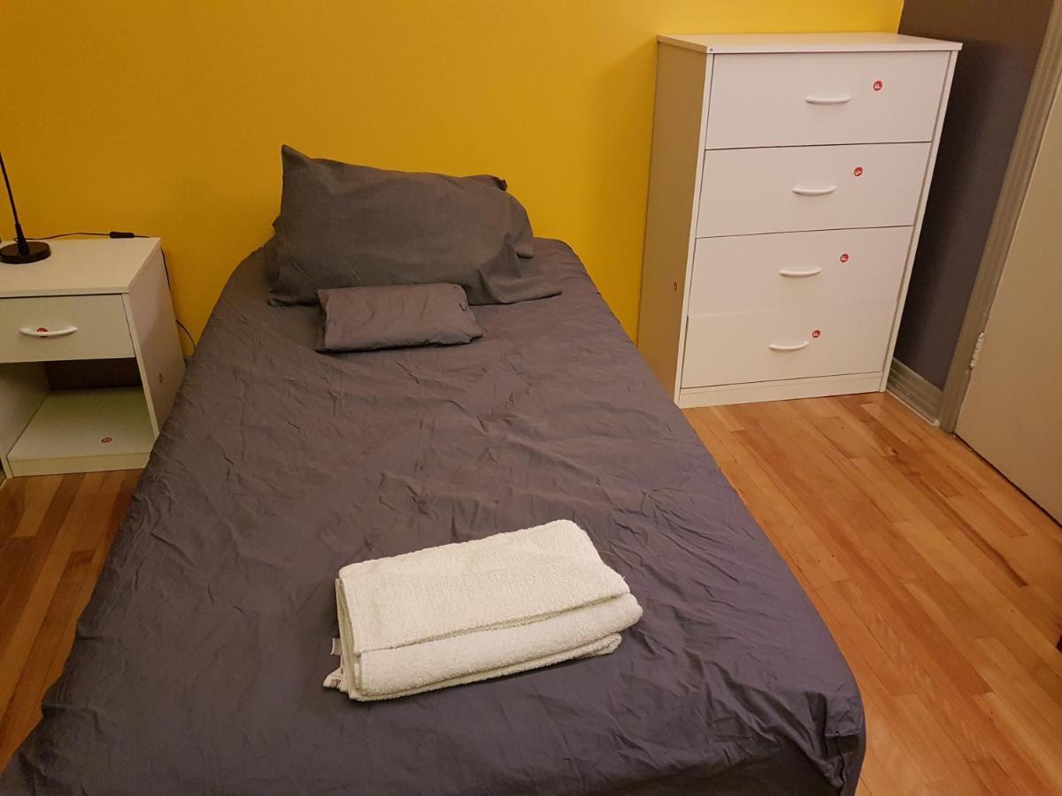 Pied-A-Terre Mont-Royal Hostel Montréal Kültér fotó